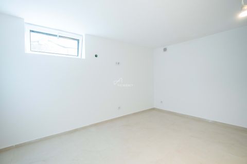 Villa i Porto, Porto, Porto - € 1.380.000 | Ref: TAPT01-1664_AK - foto 39