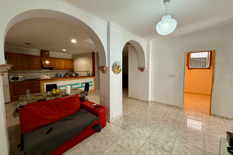 Rækkehus i Valencia, Valencia, Valencia - € 175.000 | Ref: 9f2bfd1c-2290-40a8-b - foto 3