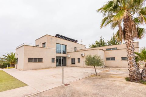Villa i Yecla, Murcia, Yecla - € 499.000 | Ref: 914ad145-6d3f-4dde-8 - foto 1