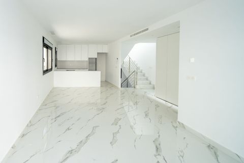 Villa i La Nucia, Alicante, La Nucia - € 616.000 | Ref: 507654ef-2ad9-4117-8 - foto 4