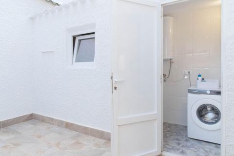 Rækkehus i Orihuela Costa, Alicante, Orihuela Costa - € 328.000 | Ref: MOVE-319/13477 - foto 11