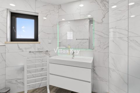 Villa a Alvor, Faro, Alvor - € 8.000.000 | Ref: V990 - foto 43