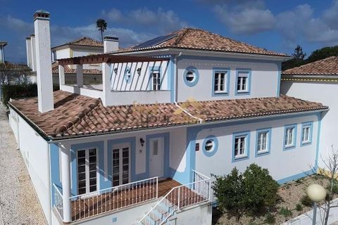 Villa en Carvalhal, Leiria, Carvalhal - € 489.500 | Ref: F00244 - photo 1
