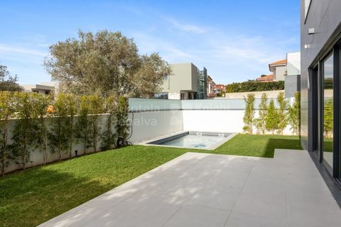 Villa i Cascais, Lisbon, Cascais - € 1.830.000 | Ref: PROP-34154 - foto 3