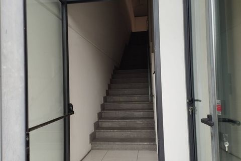 L'establiment comercial a Pontedera, Pisa, Pontedera - € 2.200/mes | Ref: DV2026009 - foto 3