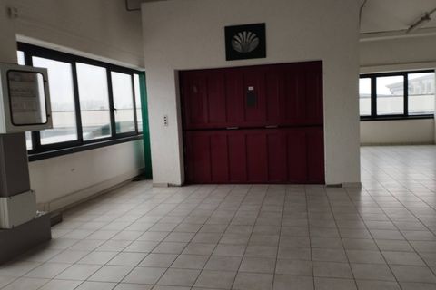 L'establiment comercial a Pontedera, Pisa, Pontedera - € 2.200/mes | Ref: DV2026009 - foto 17