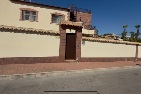 Villa a Torrevieja, Alicante, Torrevieja - € 930.000 | Ref: CLDZCJ-15548 - foto 14