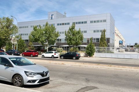 Helårsgrund i Alcorcon, Madrid, Alcorcon - € 3.850.000 | Ref: fa7617e2-7775-499a-a - foto 9