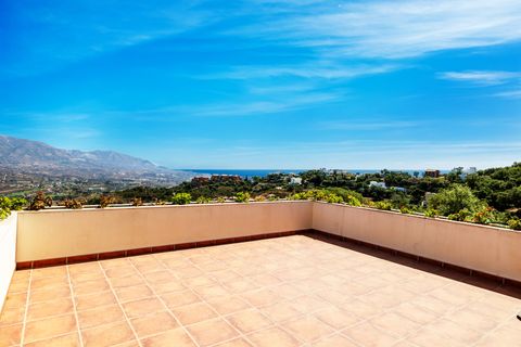 Villa i Marbella, Malaga, Marbella - € 2.100.000 | Ref: HFMs491548 - foto 17
