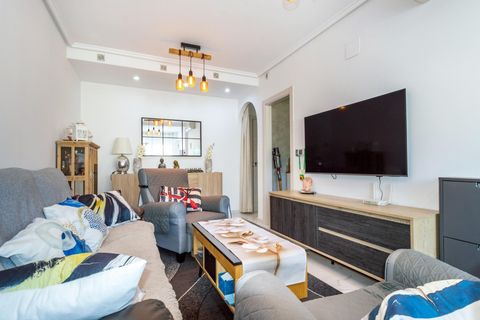 Rækkehus i Torrevieja, Alicante, Torrevieja - € 190.000 | Ref: AG18/4147 - foto 1