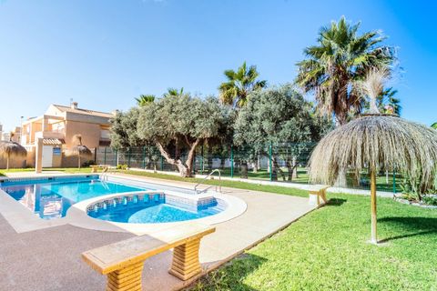 Rækkehus i Torrevieja, Alicante, Torrevieja - € 190.000 | Ref: AG18/4147 - foto 37