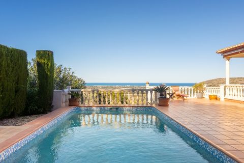 Villa a Denia, Alicante, Denia - € 850.000 | Ref: BHHS-CBL-1521 - foto 3