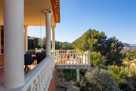 Villa a Denia, Alicante, Denia - € 850.000 | Ref: BHHS-CBL-1521 - foto 6