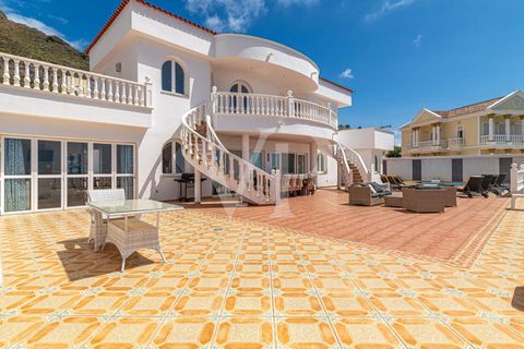 Villa i Adeje, Tenerife, Adeje - € 1.350.000 | Ref: ES 24 318 4704 - foto 6