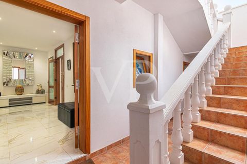 Villa i Adeje, Tenerife, Adeje - € 1.350.000 | Ref: ES 24 318 4704 - foto 32