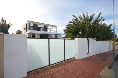 Villa i Benijofar, Alicante, Benijofar - € 495.000 | Ref: 13415 - foto 13