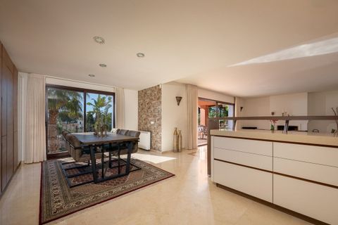 Villa i Marbesa, Malaga, Marbesa - € 1.995.000 | Ref: R5296471 - foto 11