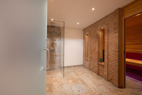Villa i Marbesa, Malaga, Marbesa - € 1.995.000 | Ref: R5296471 - foto 27