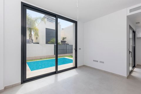 Вилла в Villamartin, Alicante - фотография 3