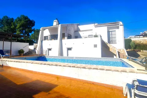 Villa i Alberic, Valencia - foto 1