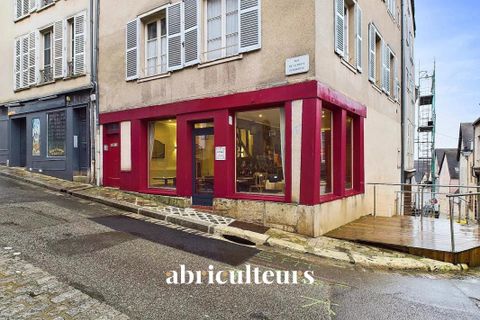 Erhvervsejendom i Chartres, Eure-et-Loir, Chartres - € 199.980 | Ref: GDV24022615228000 - foto 1