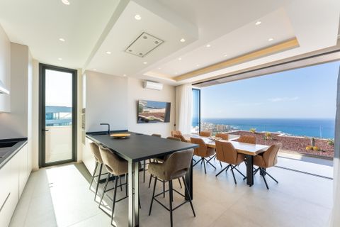 Villa a Adeje, Tenerife, Adeje - € 26.000/mes | Ref: UpperVilla - foto 10