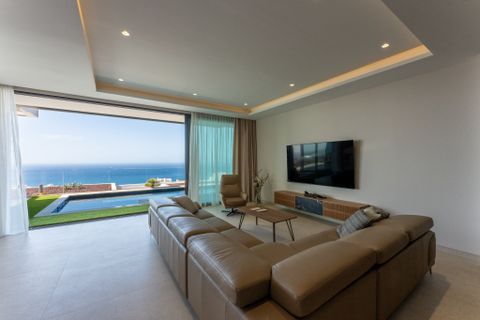 Villa a Adeje, Tenerife, Adeje - € 26.000/mes | Ref: UpperVilla - foto 9
