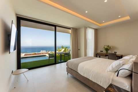 Villa a Adeje, Tenerife, Adeje - € 26.000/mes | Ref: UpperVilla - foto 8
