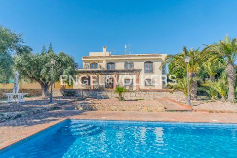 Villa i Mutxamel, Alicante, Mutxamel - € 830.000 | Ref: W-0480TZ - foto 1