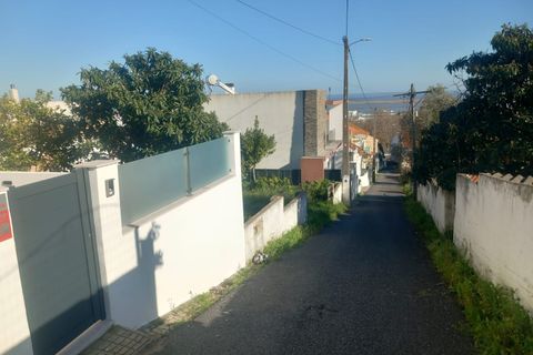 Helårsgrund i Loures, Lisbon, Loures - € 160.000 | Ref: CB15-0076 - foto 4