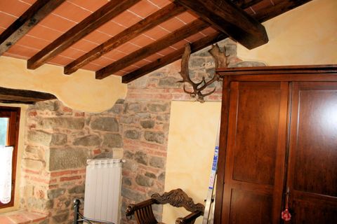 Villa a Pescia, Pistoia, Pescia - € 90.000 | Ref: 316 - foto 9