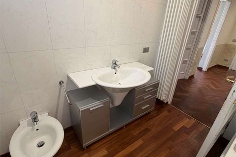Villa i Verbania, Verbano Cusio Ossola, Verbania - € 700.000 | Ref: V000925 - foto 15