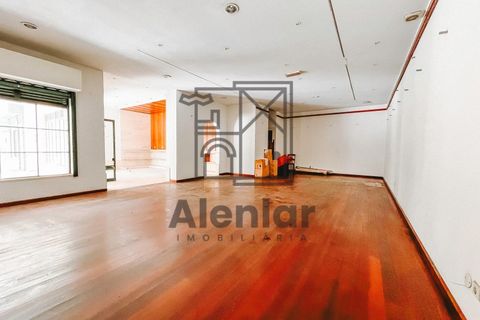 L'establiment comercial a Alenquer, Lisbon, Alenquer - € 650/mes | Ref: BOT_93 - foto 9