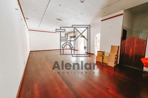 L'establiment comercial a Alenquer, Lisbon, Alenquer - € 650/mes | Ref: BOT_93 - foto 12