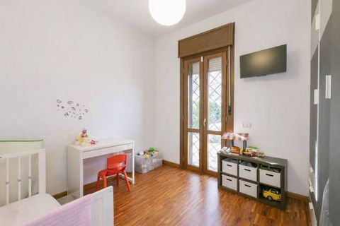 Villa a Pomezia, Rome, Pomezia - € 419.000 | Ref: 1001-740 - foto 23