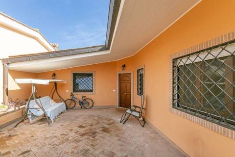 Villa a Pomezia, Rome, Pomezia - € 419.000 | Ref: 1001-740 - foto 30