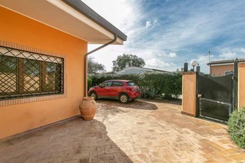 Villa a Pomezia, Rome, Pomezia - € 419.000 | Ref: 1001-740 - foto 32