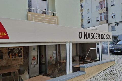 Erhvervsejendom i Amadora, Lisbon, Amadora - € 82.000 | Ref: C0483-01705 - foto 1