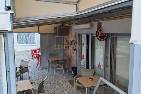 Erhvervsejendom i Amadora, Lisbon, Amadora - € 82.000 | Ref: C0483-01705 - foto 5