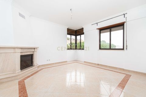 Lejlighed i Amadora, Lisbon, Amadora - € 335.000 | Ref: C0483-01696 - foto 5