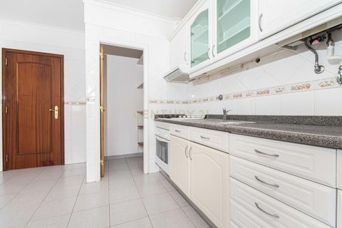 Lejlighed i Amadora, Lisbon, Amadora - € 335.000 | Ref: C0483-01696 - foto 4