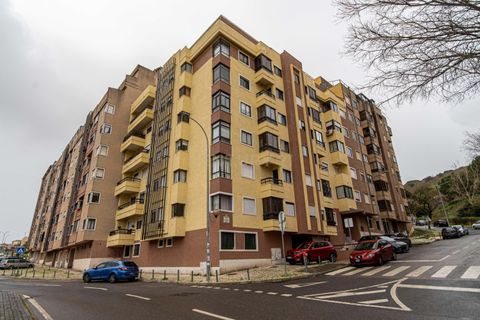 Lejlighed i Amadora, Lisbon, Amadora - € 335.000 | Ref: C0483-01696 - foto 17