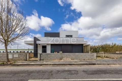 Villa a Boa Vista, Leiria, Boa Vista - € 595.000 | Ref: ZMPT585573 - foto 14