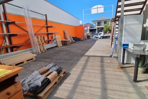 L'establiment comercial a Saint-Andre, La Reunion, Saint-Andre - € 71.004/mes | Ref: 6622 - foto 5