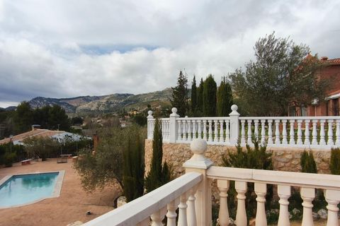 Villa a Cocentaina, Alicante, Cocentaina - € 369.000 | Ref: 20206/12462 - foto 2