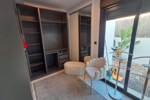 Villa a Cabo Roig, Alicante, Cabo Roig - € 360.000 | Ref: KJC-97939 - foto 9