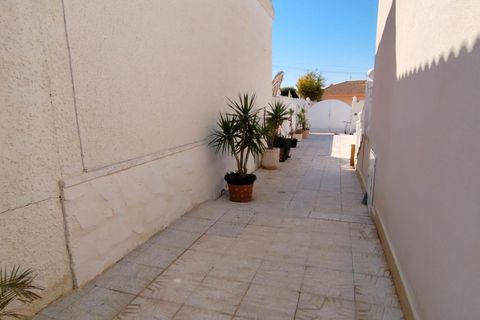 Villa i Torrevieja, Alicante, Torrevieja - € 289.900 | Ref: C793/3390 - foto 27