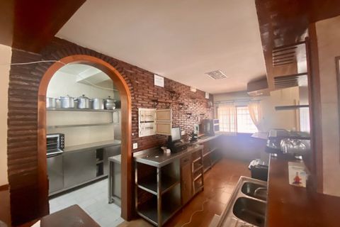 Villa i Malaga city, Malaga, Malaga city - € 1.100.000 | Ref: R4846426 - foto 4