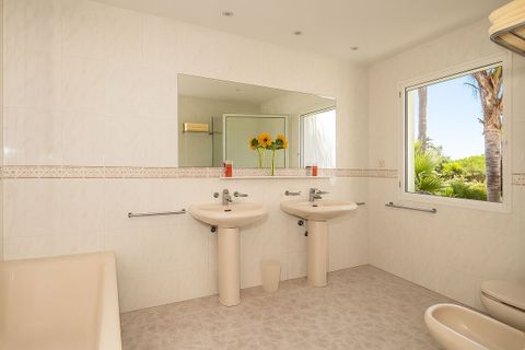 Villa a Marbesa, Malaga, Marbesa - € 2.090.000 | Ref: R5272894 - foto 10