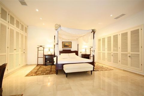 Villa a Los Monteros, Malaga, Los Monteros - € 3.900.000 | Ref: R2043104 - foto 4